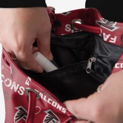 FOCO Atlanta Falcons Logo Love Cinch Purse -Fashion General Store BGNFLTLECNCPAF g3