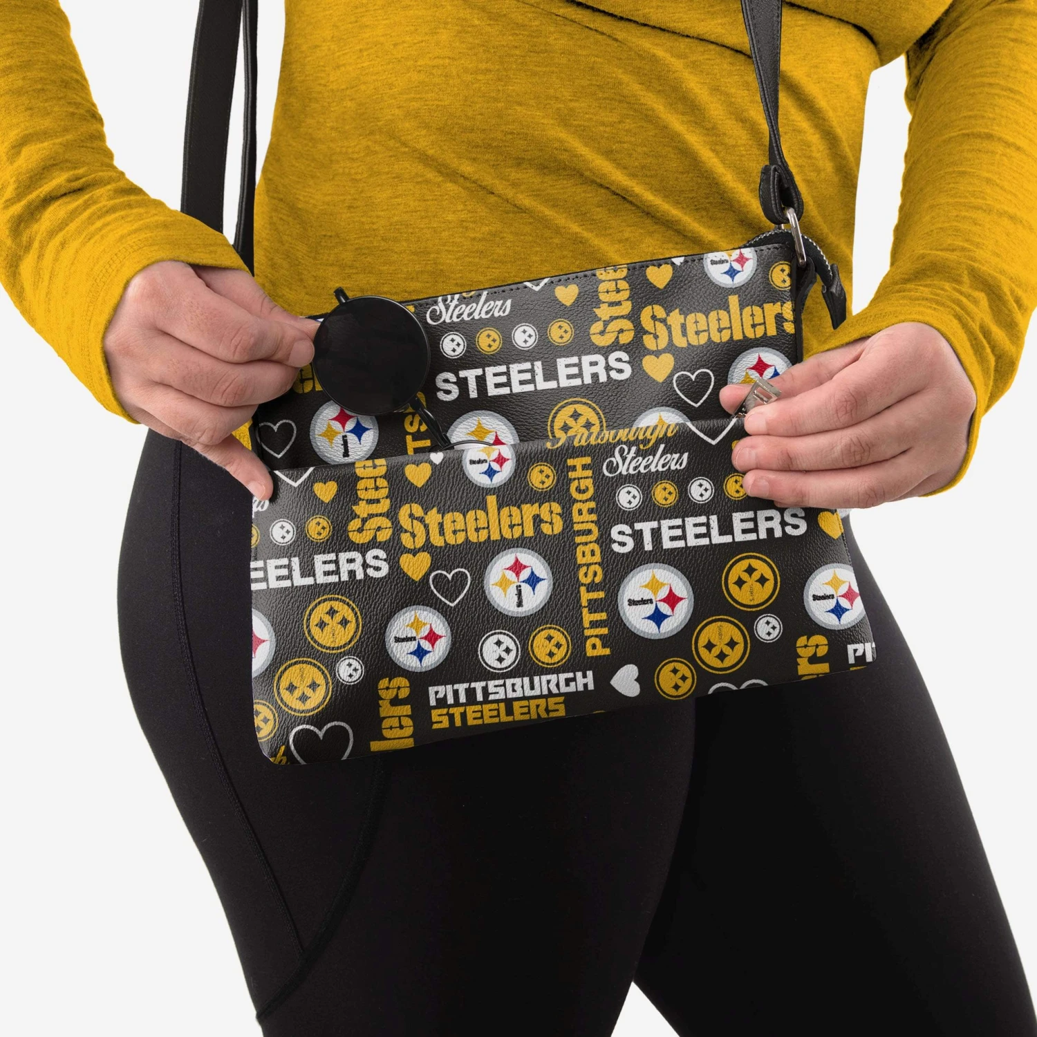 FOCO Pittsburgh Steelers Logo Love Crossbody Purse 3 FOCO Pittsburgh Steelers Logo Love Crossbody Purse - Image 3