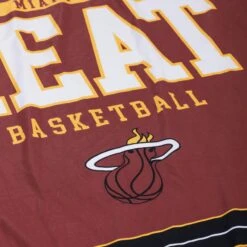 FOCO Miami Heat Team Property Sherpa Plush Throw Blanket -Fashion General Store BKTNBPLSHTPMH g5
