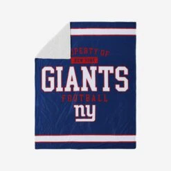 FOCO New York Giants Team Property Sherpa Plush Throw Blanket