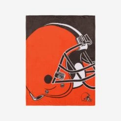 FOCO Cleveland Browns Supreme Slumber Plush Throw Blanket