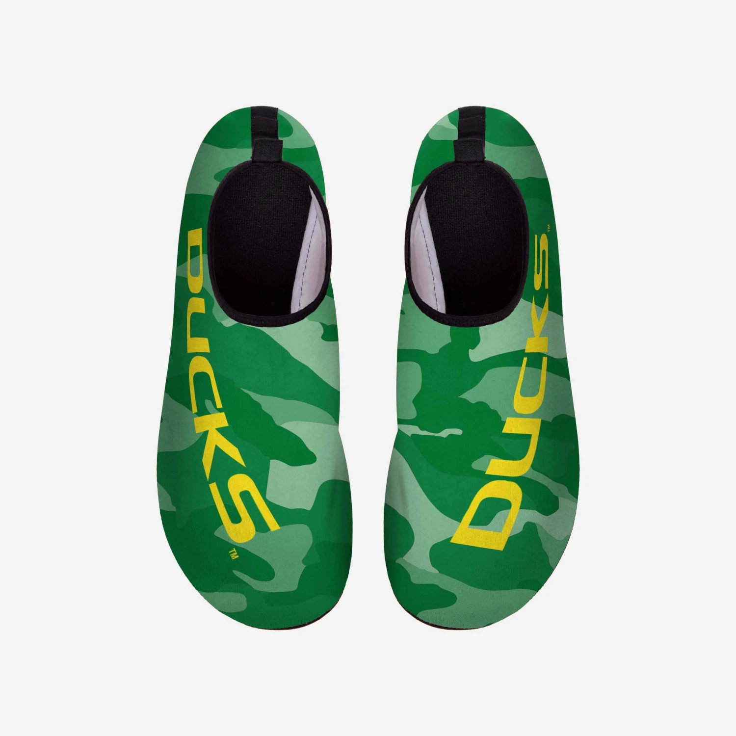 FOCO Oregon Ducks Camo Water Shoe 3 FOCO Oregon Ducks Camo Water Shoe - Image 3