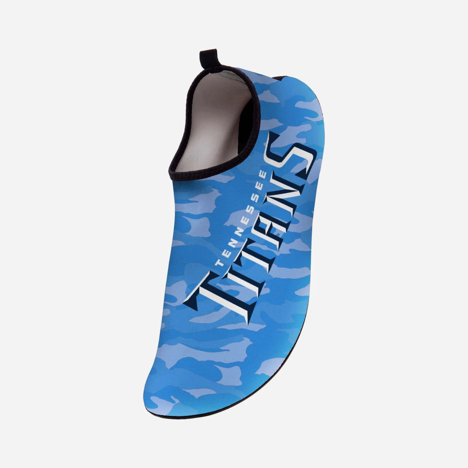FOCO Tennessee Titans Camo Water Shoe 2 FOCO Tennessee Titans Camo Water Shoe - Image 2