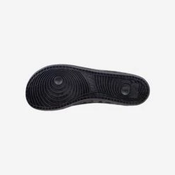 FOCO Tampa Bay Buccaneers Camo Water Shoe -Fashion General Store FFMNNFCMOWS g4 99da7921 042f 4073 acb4 0650fcfa66e3