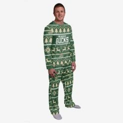 FOCO Milwaukee Bucks Family Holiday Pajamas