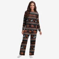 FOCO Cincinnati Bengals Womens Ugly Pattern Family Holiday Pajamas
