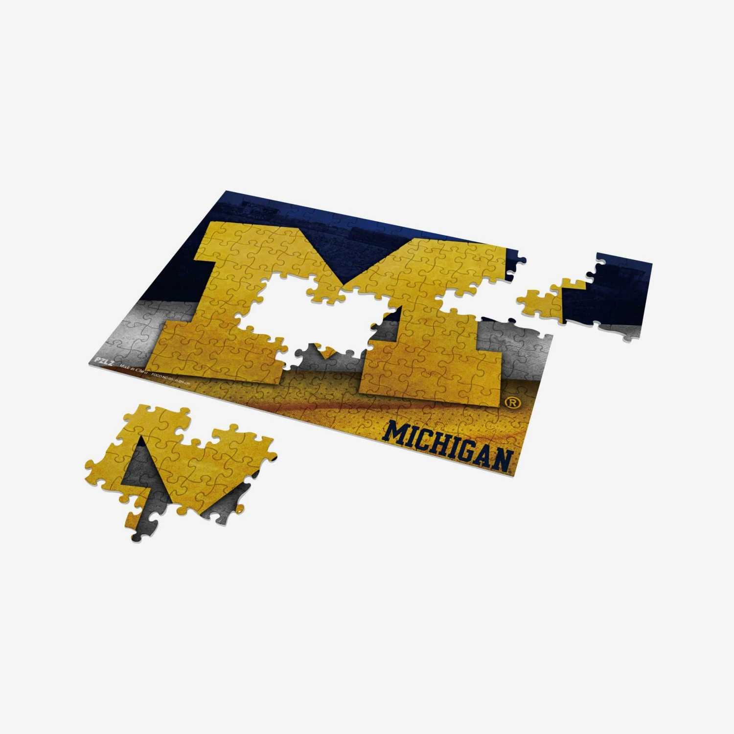 FOCO Michigan Wolverines Team Logo 150 Piece Jigsaw Puzzle PZLZ 3 FOCO Michigan Wolverines Team Logo 150 Piece Jigsaw Puzzle PZLZ - Image 3
