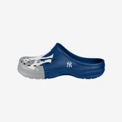 FOCO New York Yankees Mens Colorblock Big Logo Clog