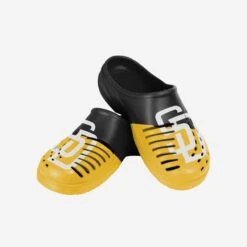 FOCO San Diego Padres Mens Colorblock Big Logo Clog 7 FOCO San Diego Padres Mens Colorblock Big Logo Clog -Fashion General Store SNMNMBCBLMDGSP g3