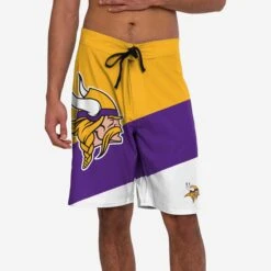 FOCO Minnesota Vikings Color Dive Boardshorts