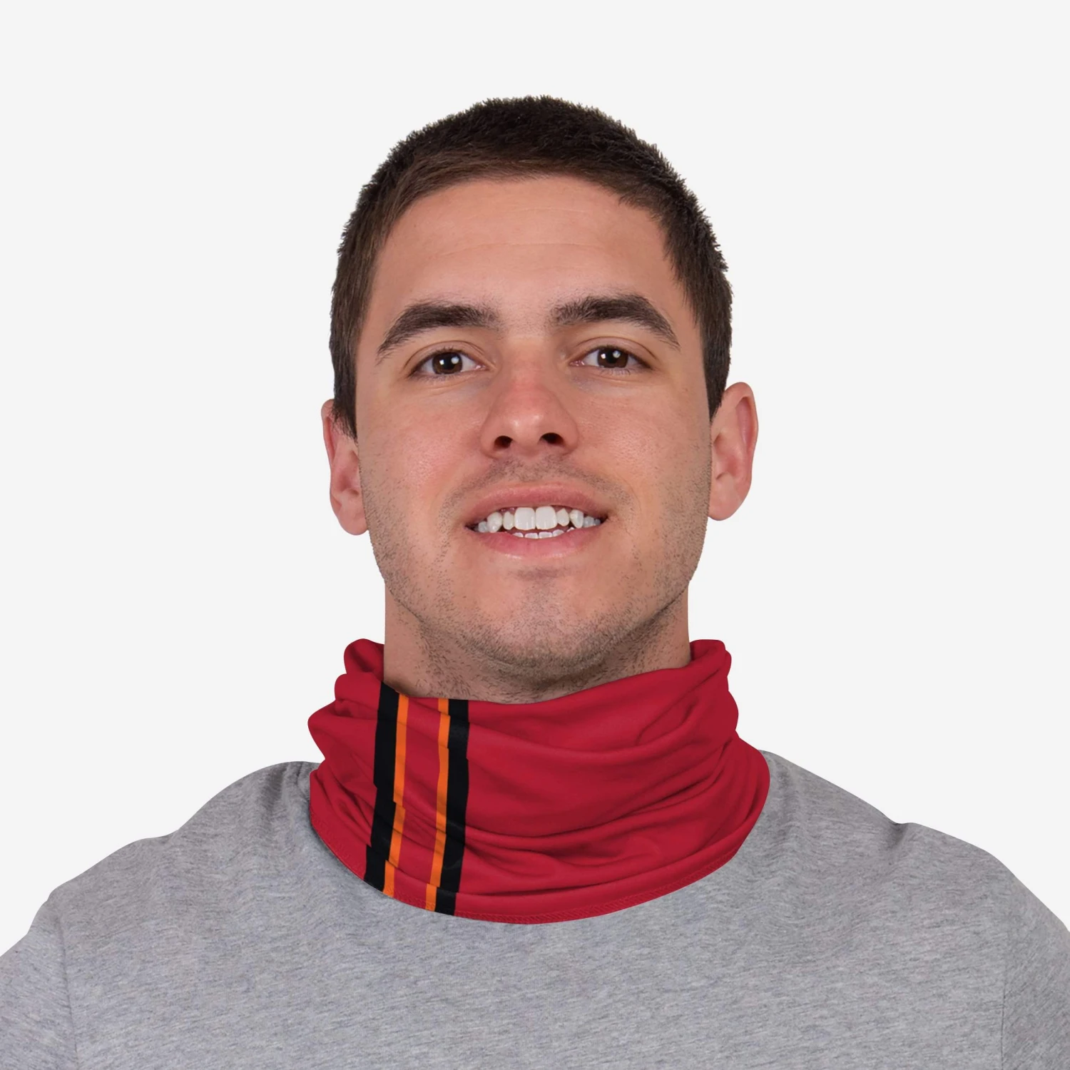 FOCO Tampa Bay Buccaneers On-Field Sideline Logo Gaiter Scarf 2 FOCO Tampa Bay Buccaneers On-Field Sideline Logo Gaiter Scarf - Image 2