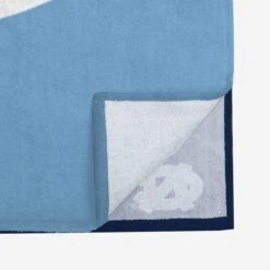 FOCO North Carolina Tar Heels Big Logo Beach Towel -Fashion General Store TWLBCNCBLNC g4